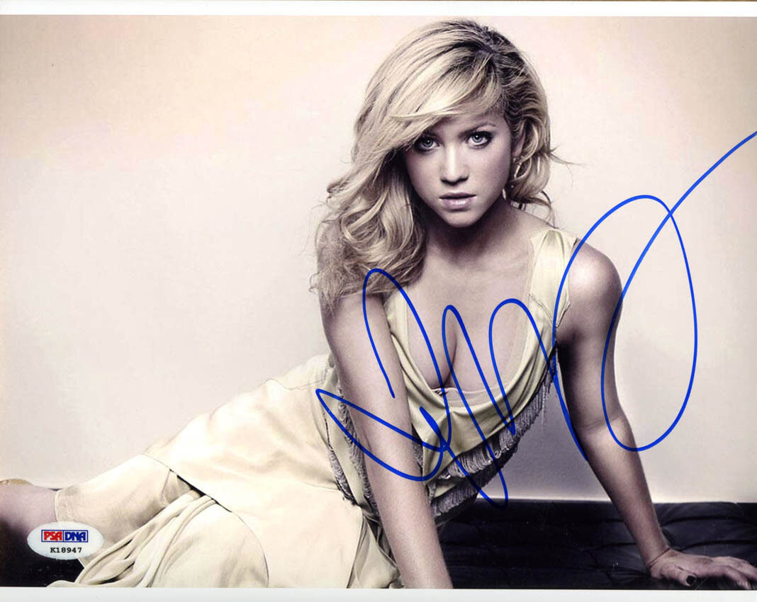 Brittany Snow SIGNED 8x10 Photo Poster painting Pitch Perfect Bushwick PSA/DNA AUTOGRAPHED