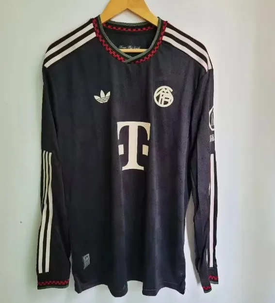 25-26 Bayern Munich 2nd Away Long Sleeve Football Jersey 1:1 Thai Quality
