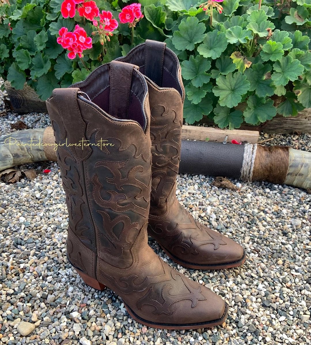 Laredo Women's Colbie Brown Leather Snip Toe Western Boots 52344