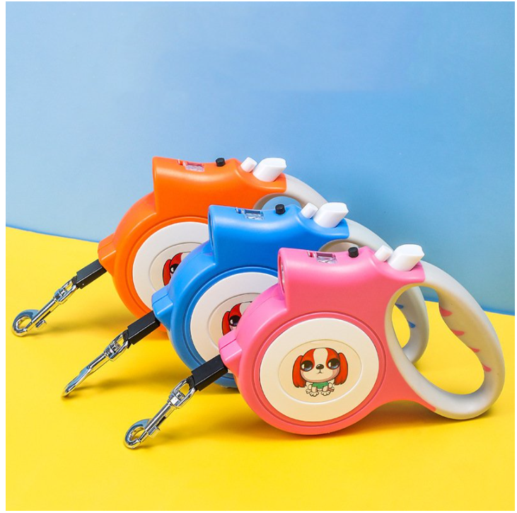 Walking Retractable Dog Leash With Bright Flashlight