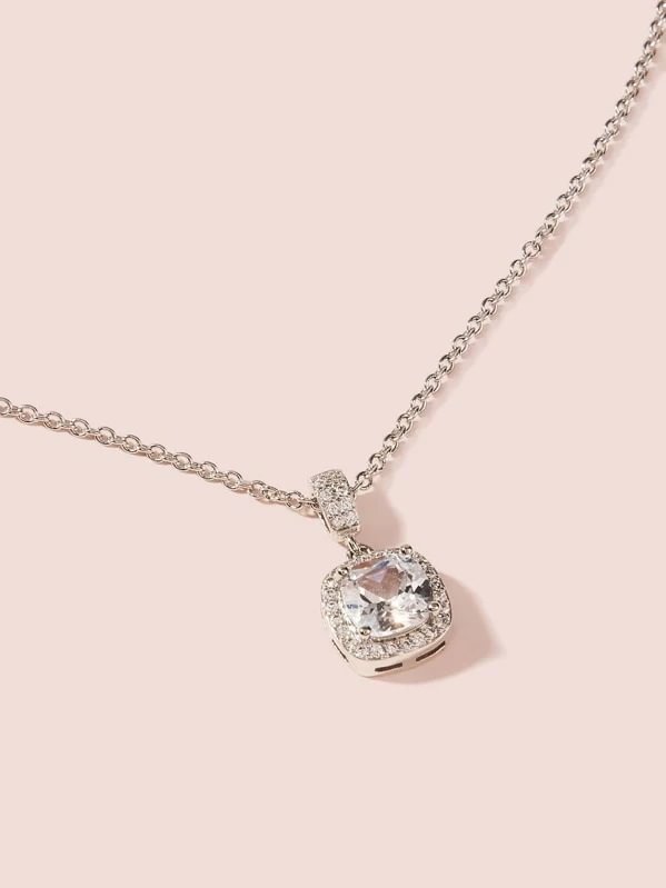   Zircon clavicle necklace  - Neojana
