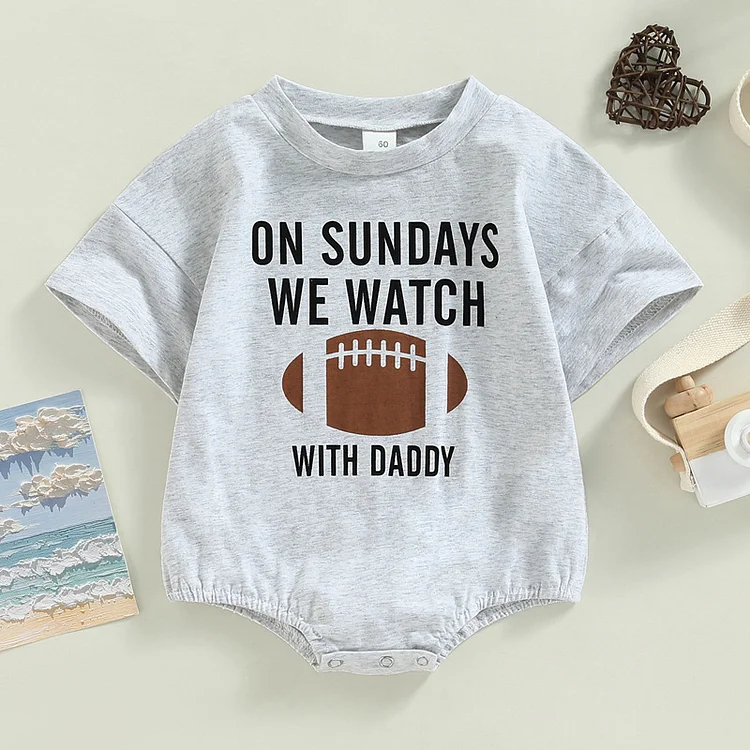 Baby Boy/Girl Letter Graphics Short Sleeve Bodysuit