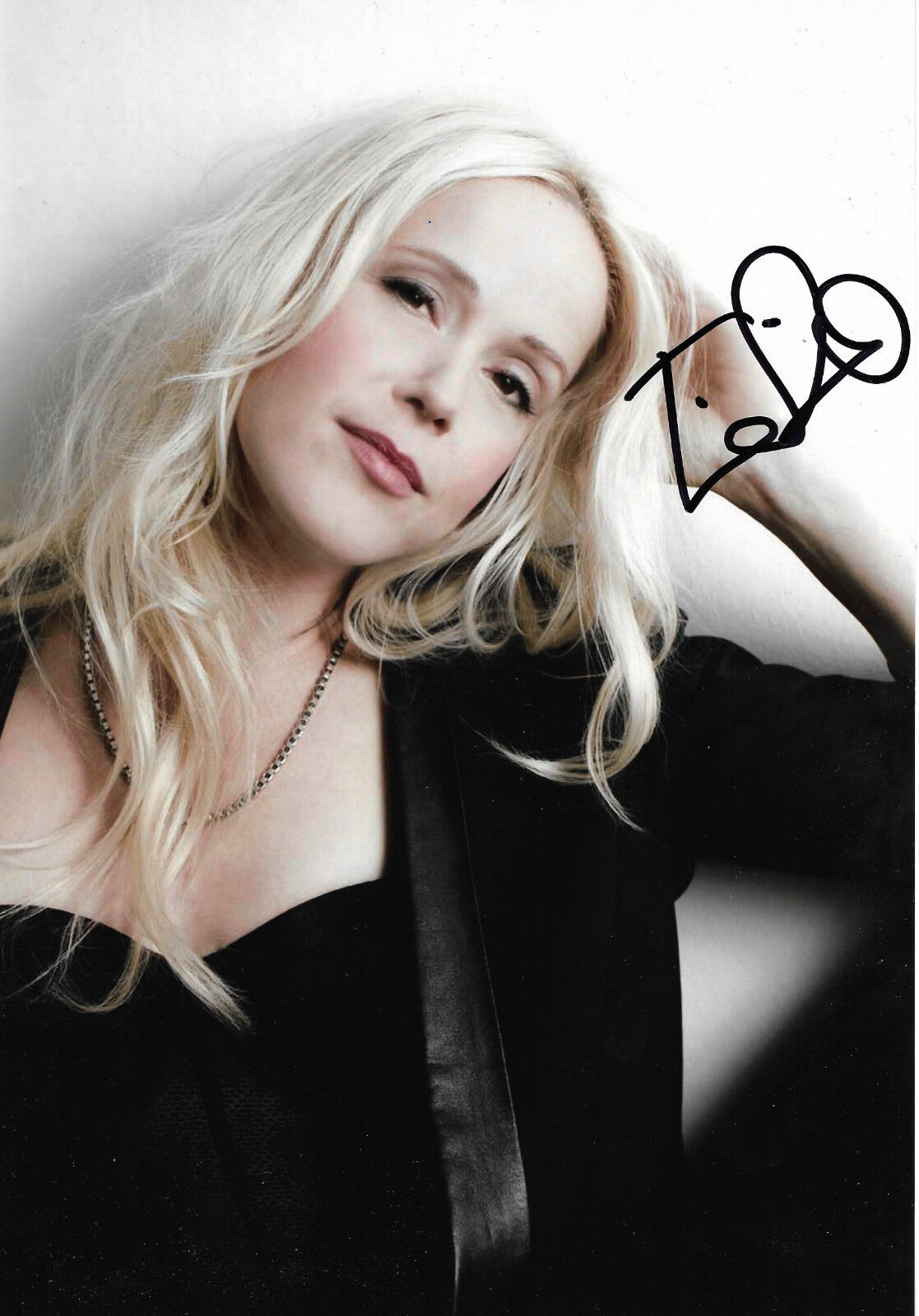 Tina Dico signed 8x12 inch Photo Poster painting autograph