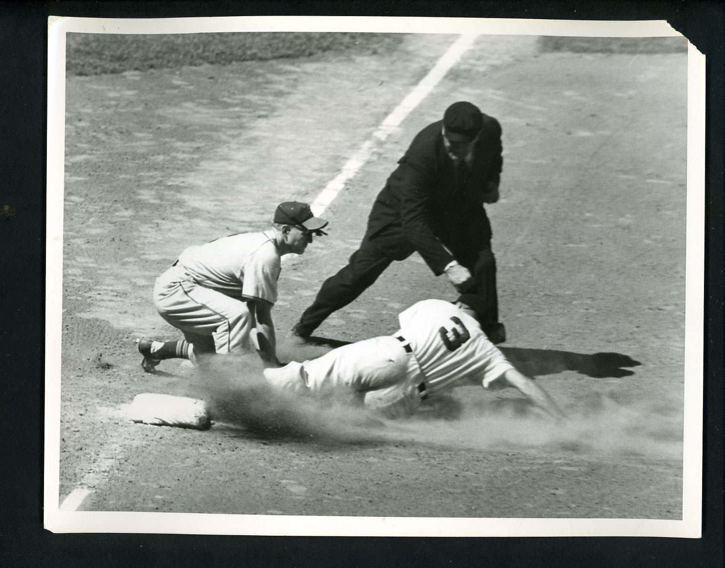 Fred Marsh Dale Mitchell Cal Hubbard 1951 Type 1 Press Photo Poster painting Browns Indians