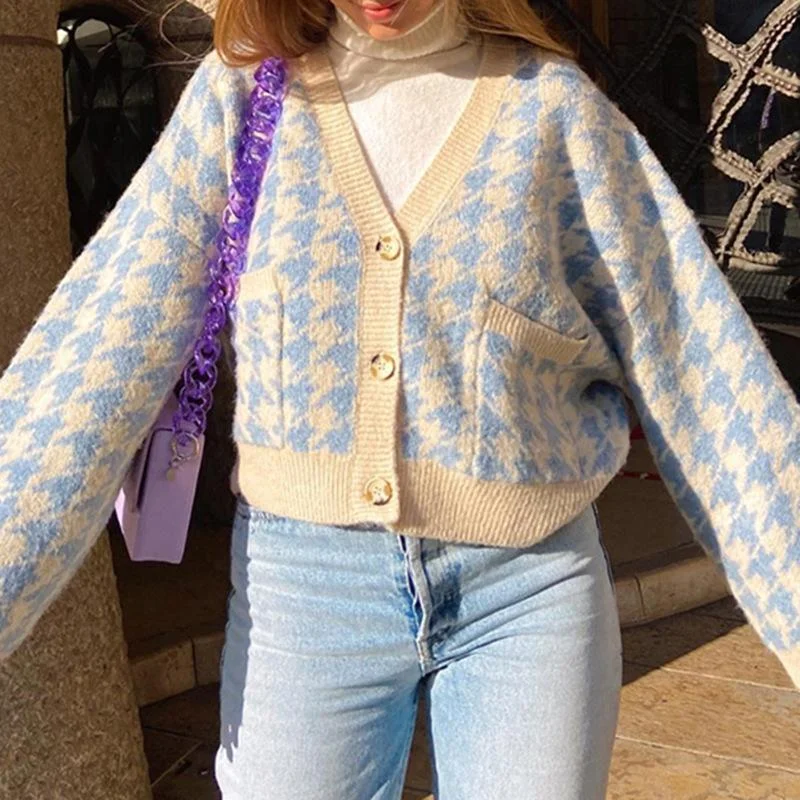 V-neck Pocketed Sweater Cardigan