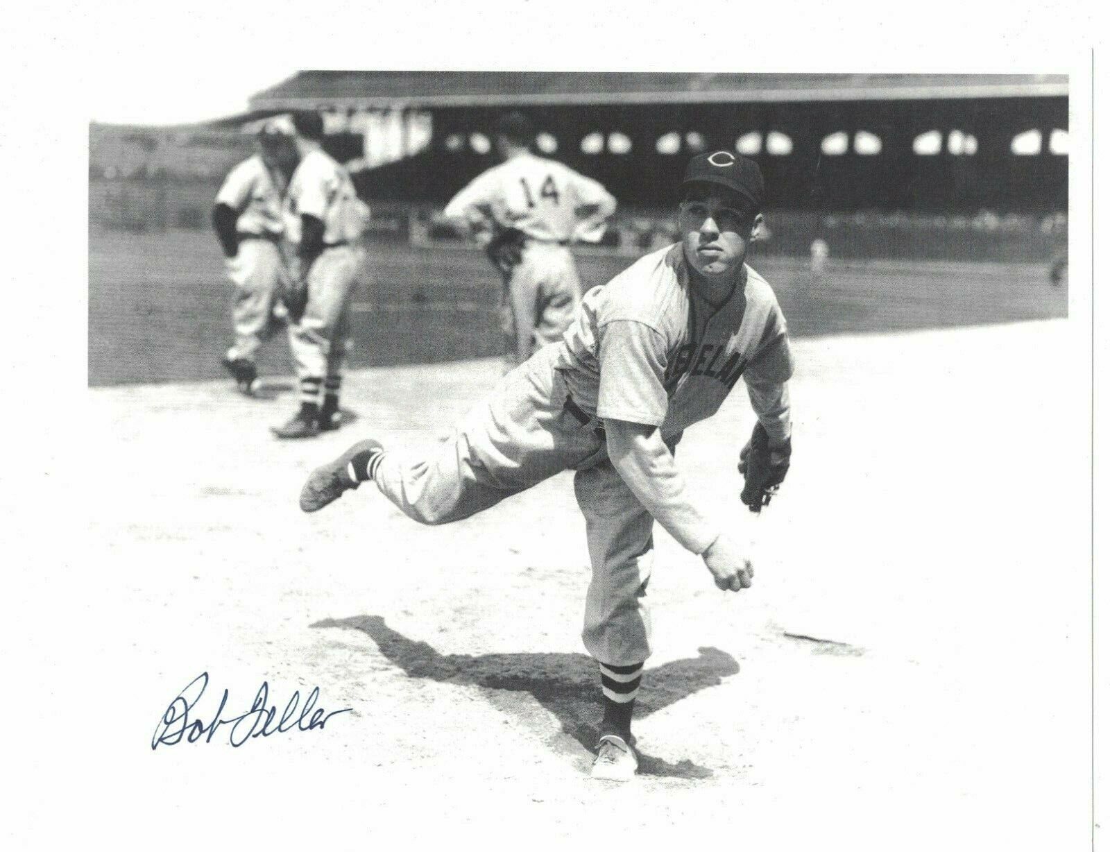 Bob Feller Cleveland Indians Signed 8 x10