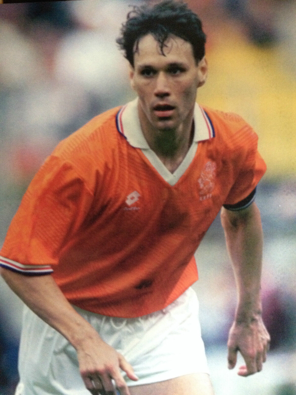 MARCO VAN BASTEN - DUTCH FOOTBALLER - SUPERB COLOUR ACTION Photo Poster paintingGRAPH