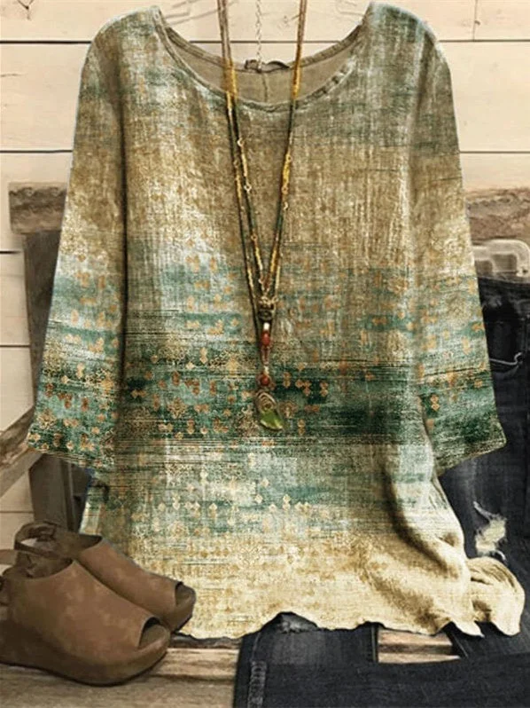 Women's Scoop Neck Long Sleeve Graphic Printed Tops