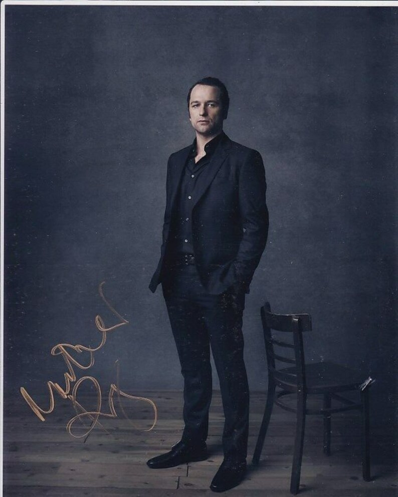 Matthew rhys signed autographed the americans philip jennings Photo Poster painting