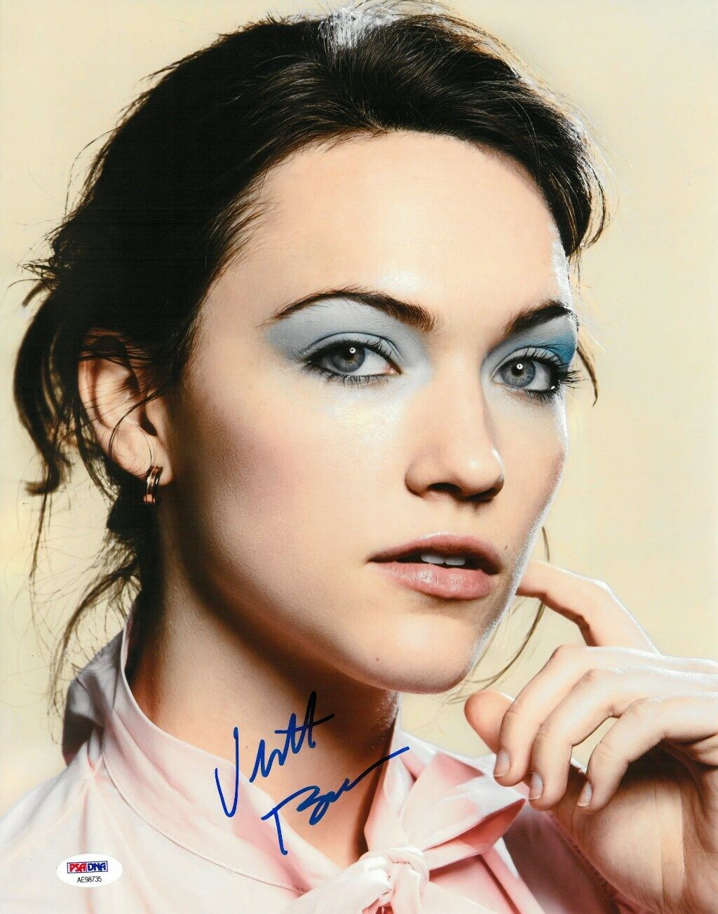 Violett Beane Signed Authentic Autographed 11x14 Photo Poster painting PSA/DNA #AE98735