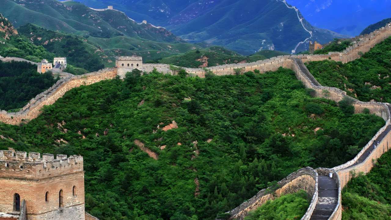 The Great Wall of China: An Ultimate Guide for International Travelers