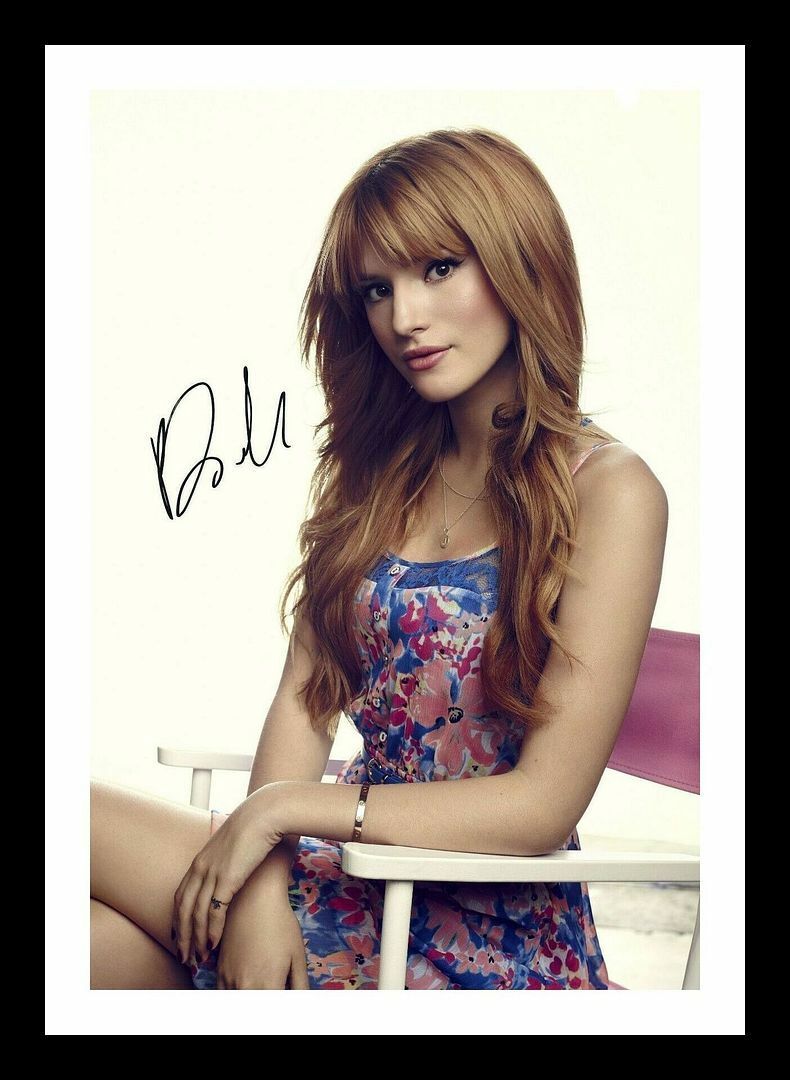 Bella Thorne Autograph Signed & Framed Photo Poster painting