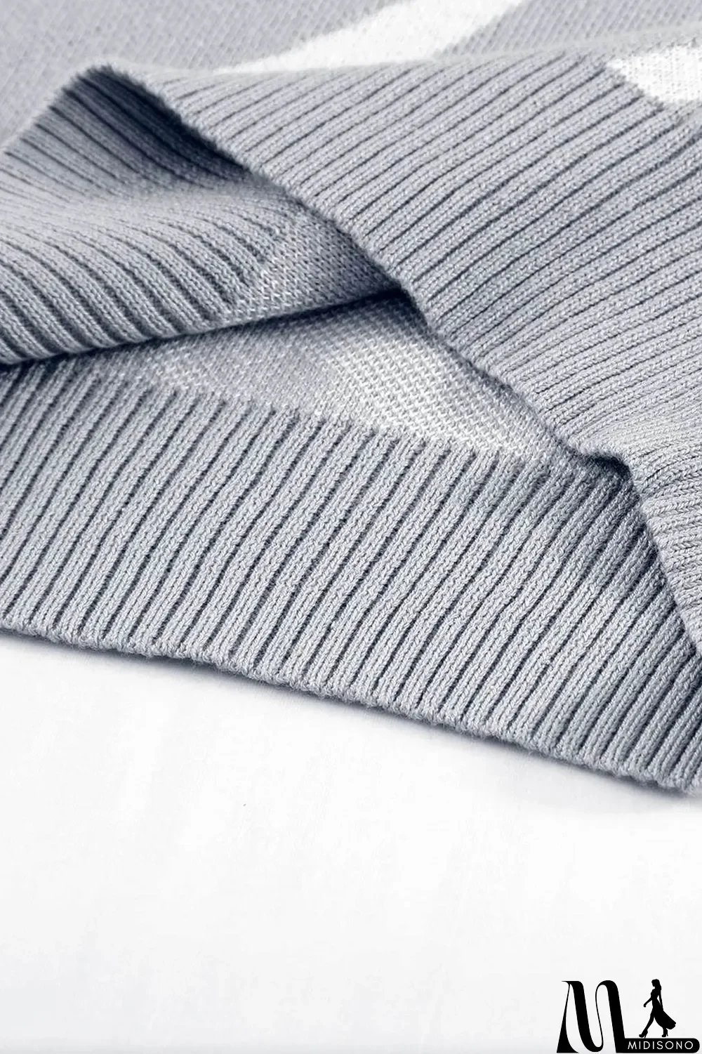 MidiSono - Gray Zebra Print Mock Neck Cold Shoulder Sweater