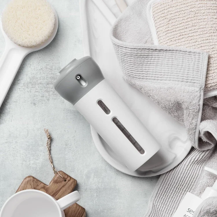 🔥Hot sale-49% off 🧴4-in-1 Travel Dispenser Bottle