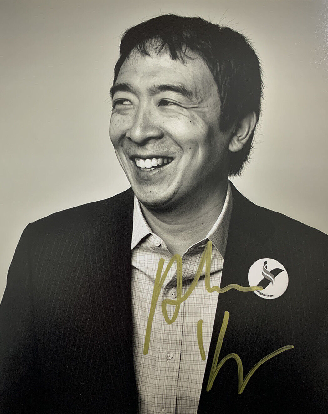 ANDREW YANG HAND SIGNED 8x10 Photo Poster painting DEMOCRATIC 2020 CANDIDATE AUTOGRAPH AUTHENTIC