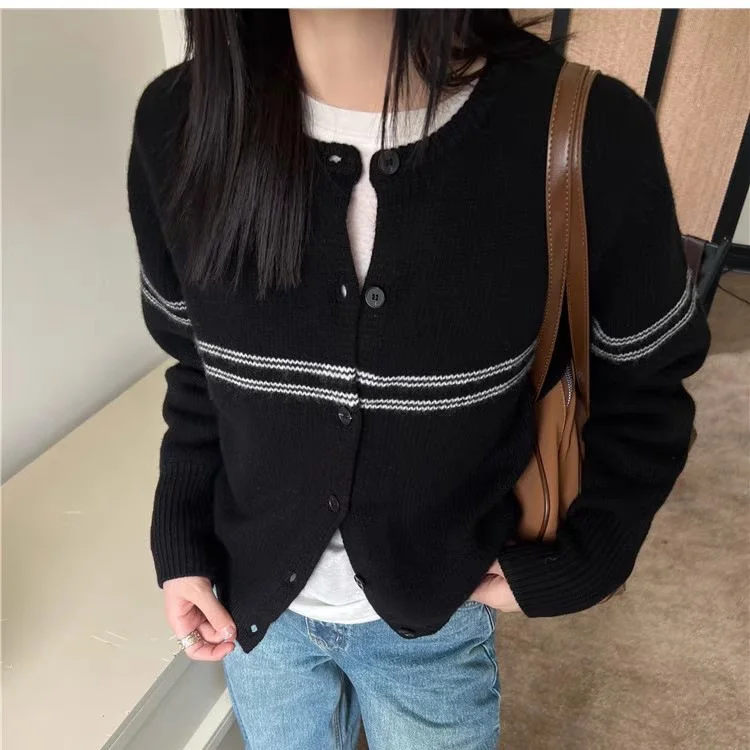 Athvotar Athvotar Striped Wool Knitted Cardigan Women's Autumn Coat 2025 New Spliced Sweater Jacket Bottom Shirt Tide
