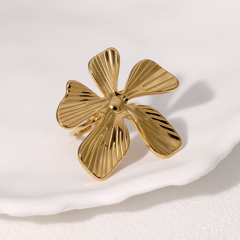 Fashionable And Personalized Exaggerated Flower Index Finger Ring Simple And Versatile Cold Style Gold-Plated Stainless Steel Ring