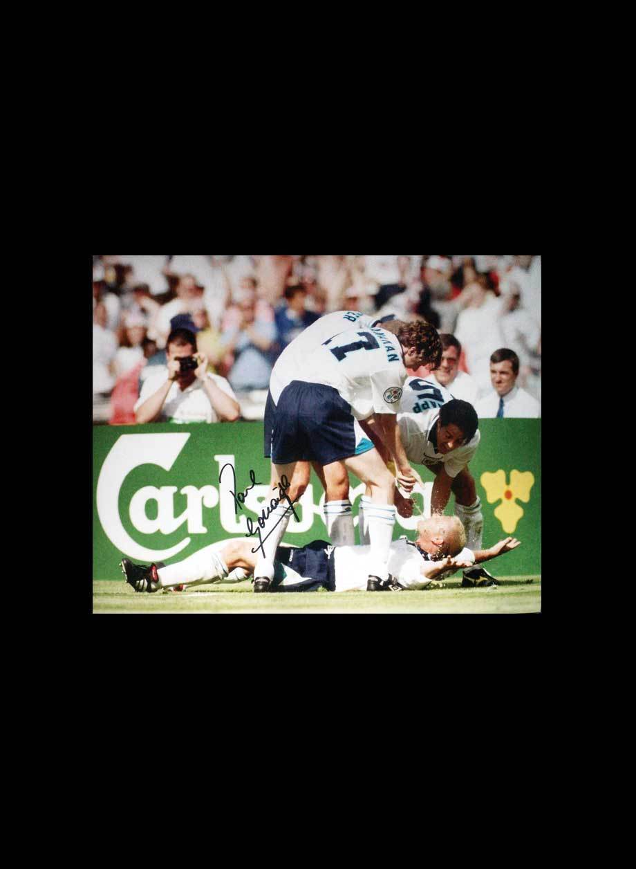 PAUL GAZZA GASCOIGNE SIGNED DENTIST CHAIR ENGLAND 16x12 FOOTBALL Photo Poster painting PROOF