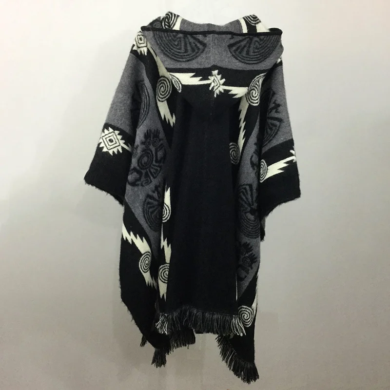 Fashion Retro Ethnic Black Gray Totem Cape