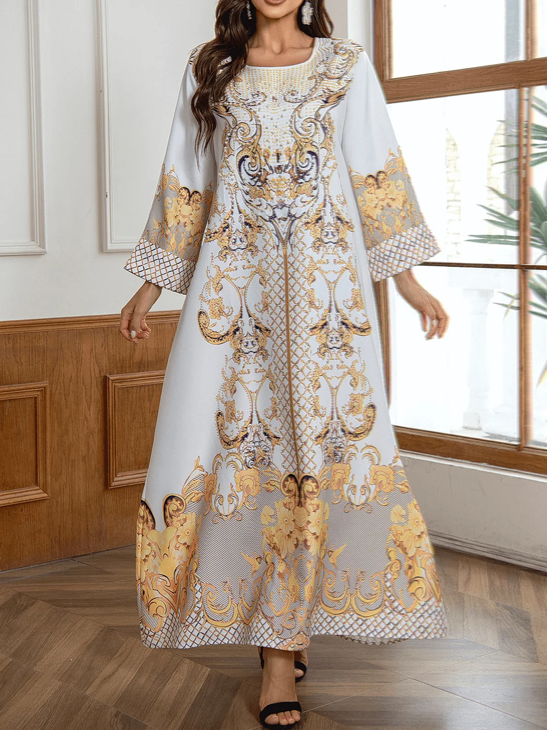 Women's Long Sleeve Scoop Neck Graphic Printed Sequins Maxi Dress
