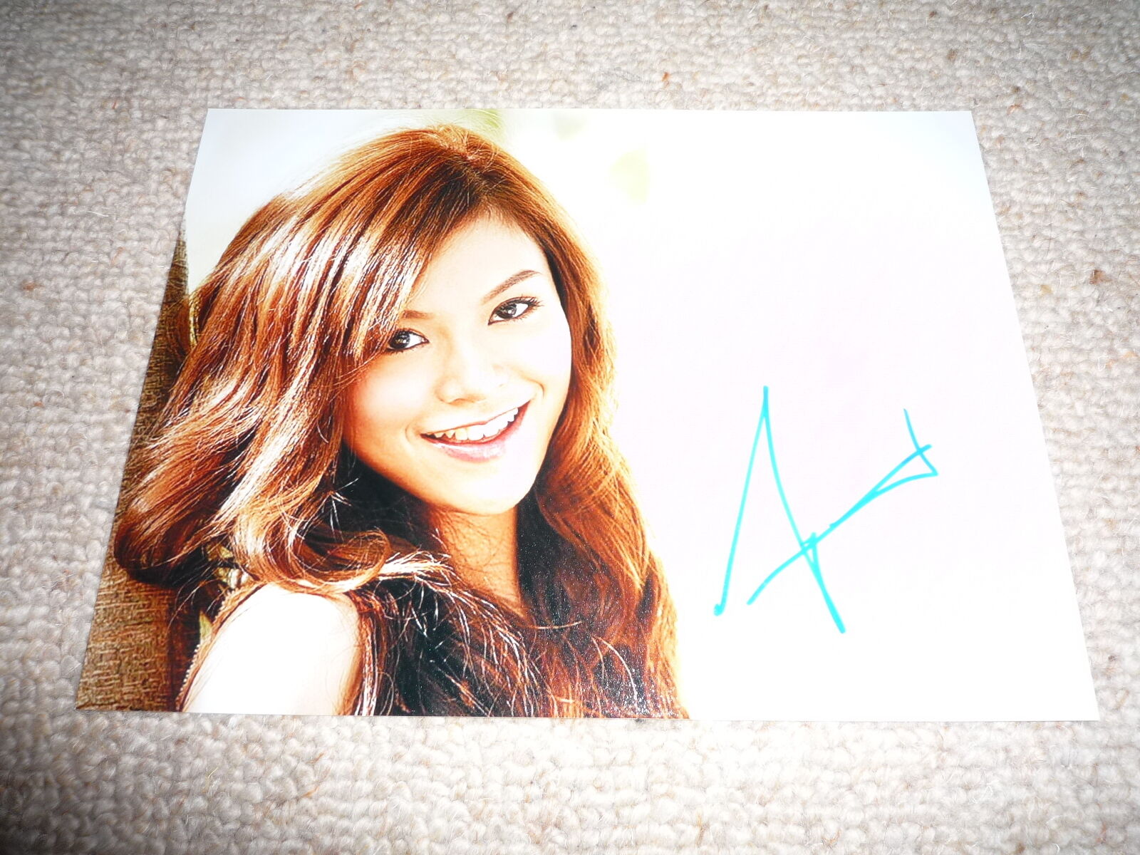 JANICE MAN signed autograph In Person 8x10 (20x25 cm) HONG KONG actress 珊珊