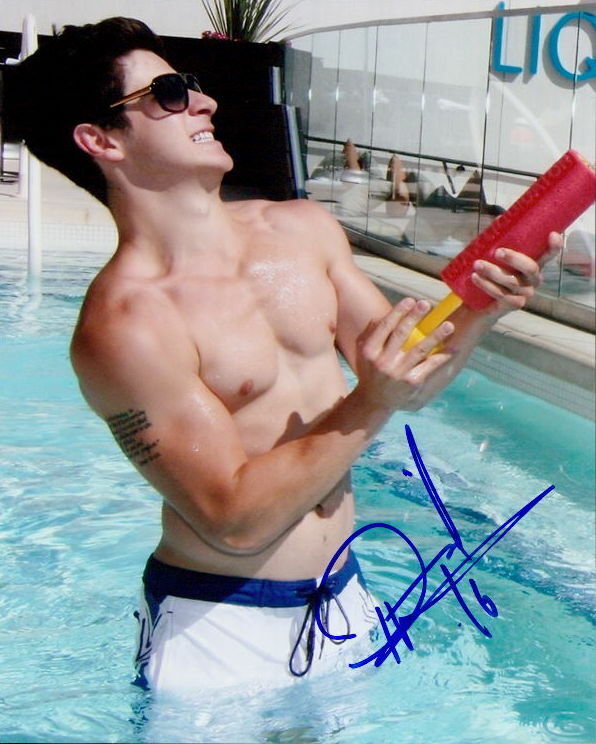 David Henrie signed 8x10 Photo Poster painting in-person shirtless