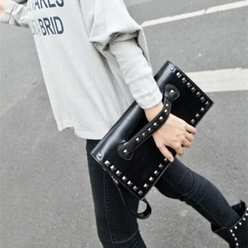 Black/White Rivet Message Hand Bag/Shoulder Bag SP154298