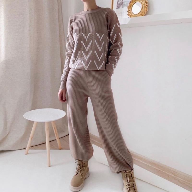 thdmladies Fashion Sweater and Pant Set thedmladies
