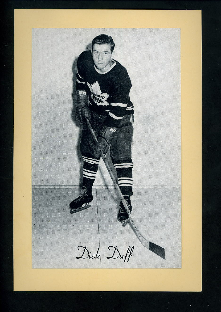 # 397 Dick Duff 1944-63 Beehive Group 2 Photo Poster paintings Toronto Maple Leafs