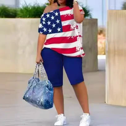 Uveng Uveng Summer One-Line Shoulder Print Short-Sleeved T-Shirt, Pleated Shorts, Women's Suit