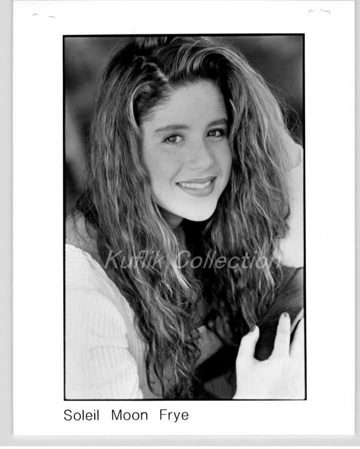 Soleil Moon Frye - 8x10 Headshot Photo Poster painting w/ Resume - Sabrina the Teenage Witch