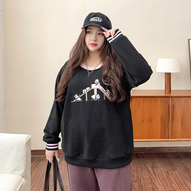 Autumn-Winter Chic Plus-Size Fleece Sweatshirt with Cartoon Print