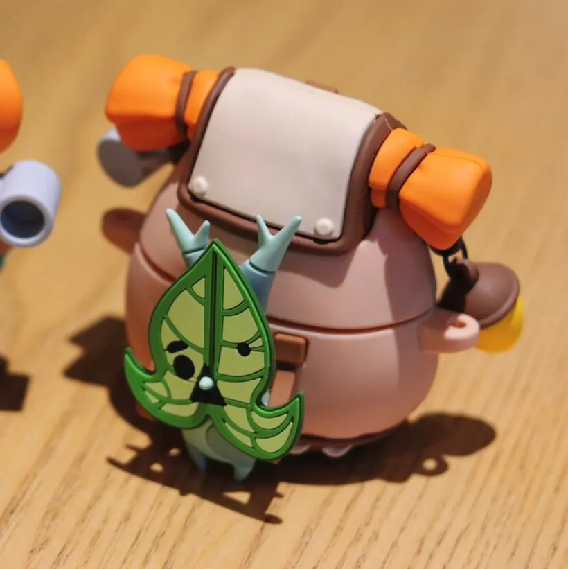 Zeldas Tears Yahaha Koroks Action Figures Earphone Case AirPods