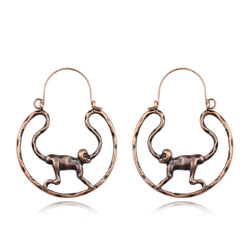 Women's Bohemian Court Hollow U-shaped Earrings