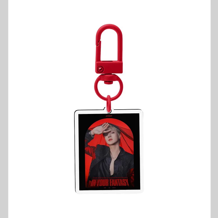 Ateez 2025 World Tour 'In Your Fantasy' Keychain