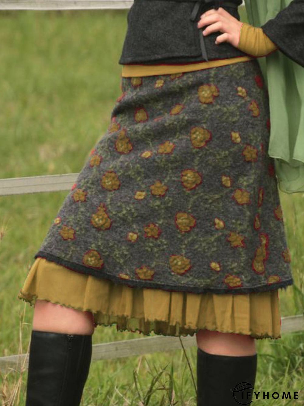Women Multicolor Floral Woollen Mini Skirt | IFYHOME