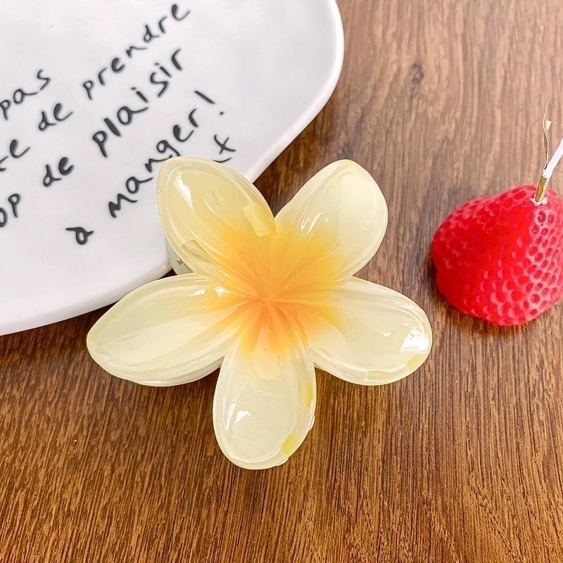 Minimalist Flower Plastic Resin Hair Claws