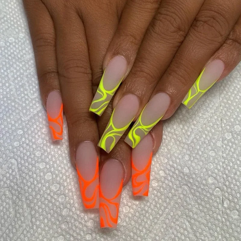 24pcs Printing Nails Patch Mid Length Coffin Detachable Halloween Style Press on Nails Coffin Fake Nails Art DIY Manicure Tool 515-Nail Inspo