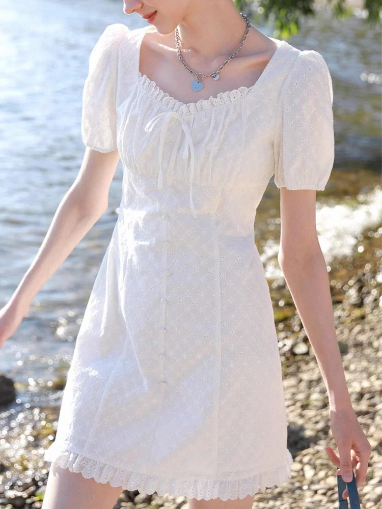 Hollow Embroidered Small White Skirt
