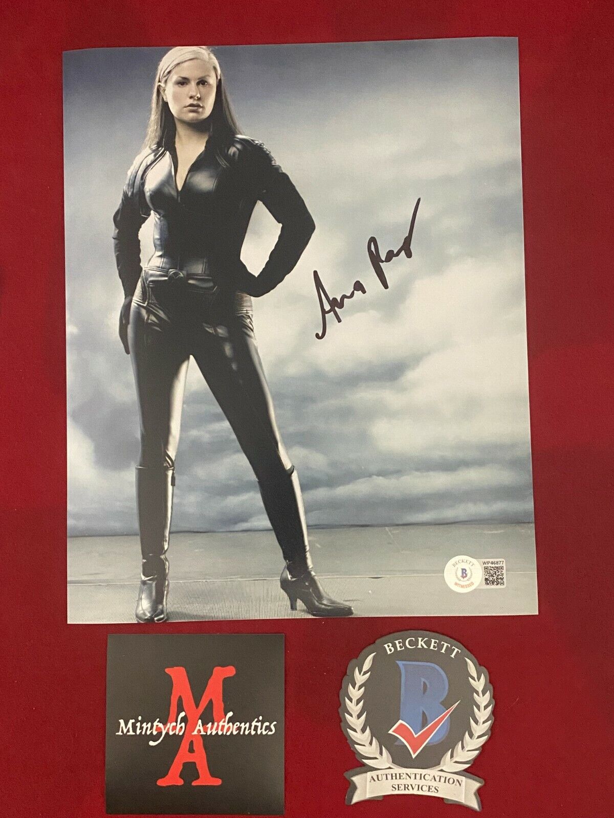 ANNA PAQUIN AUTOGRAPHED SIGNED 8x10 Photo Poster painting! X-MEN! ROGUE! BECKETT COA!