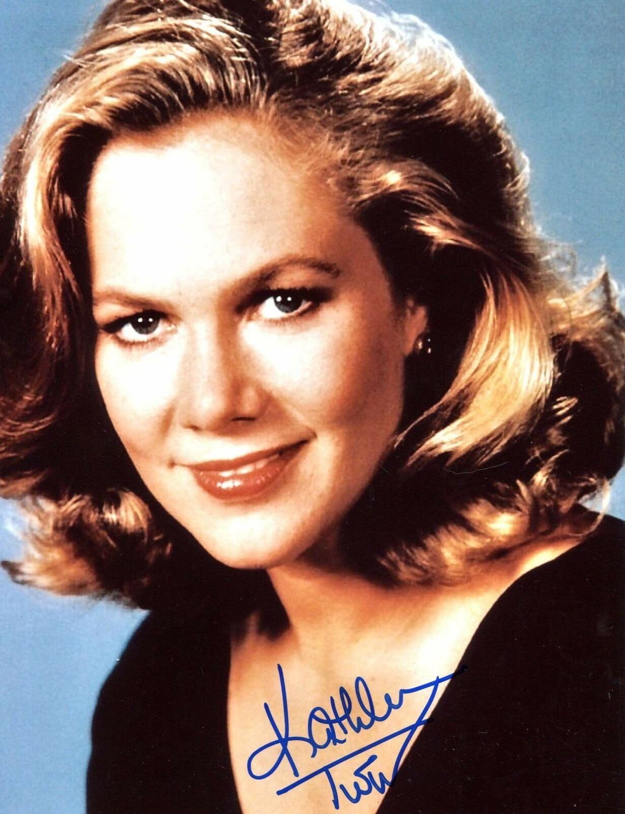 Kathleen Turner ACTRESS autograph, In-Person signed Photo Poster painting