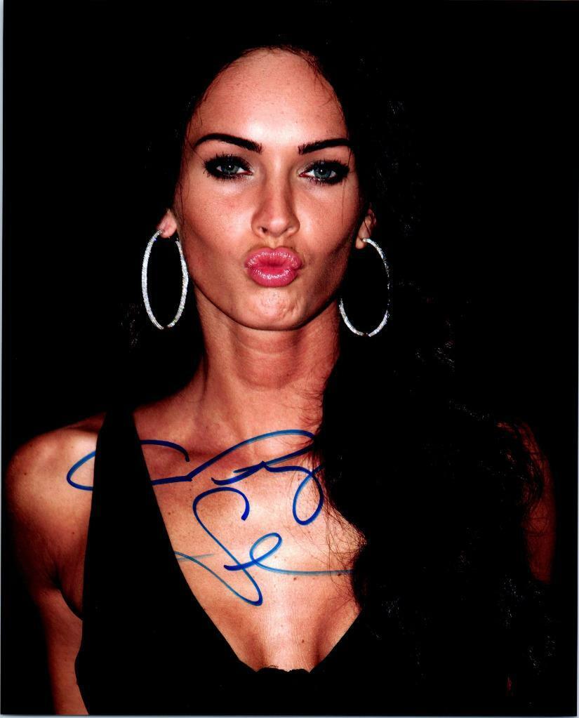 Megan Fox autographed 8x10 Picture signed Photo Poster painting and COA