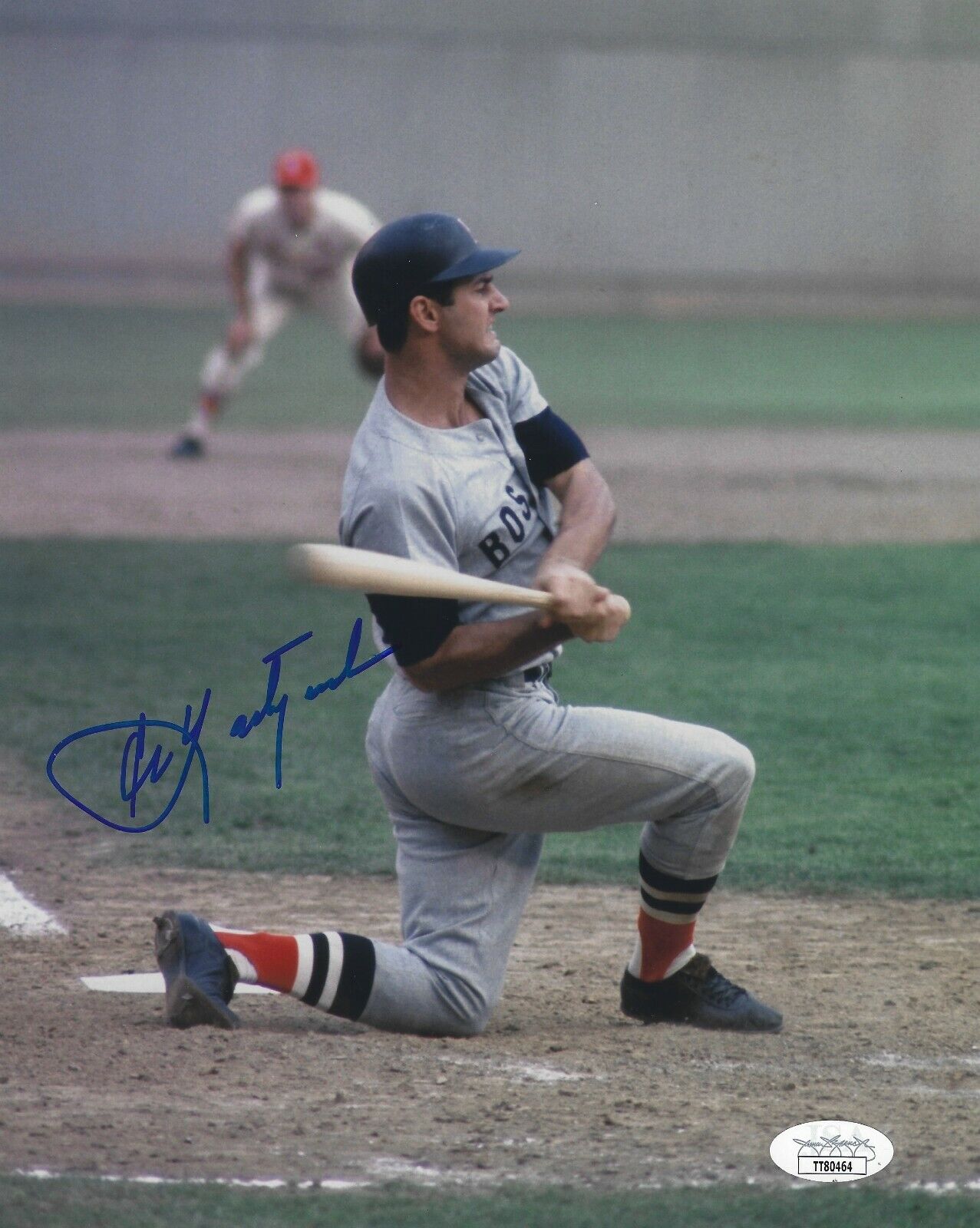 Autographed CARL YASTRZEMSKI Boston Red Sox 8x10 JSA COA