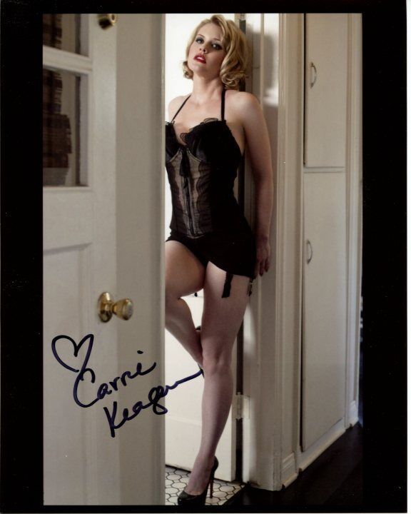 CARRIE KEAGAN signed autographed 8x10 Photo Poster painting