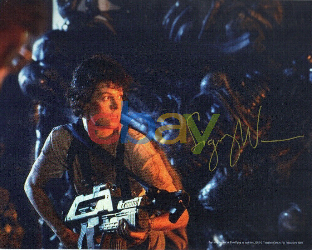 SIGOURNEY WEAVER signed 8x10 original ALIENS Photo Poster painting AUTOGRAPH reprint