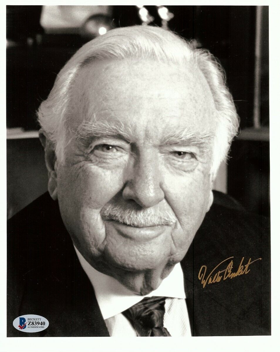 Walter Cronkite Signed Autograph 8X10 Photo Poster painting CBS News Classic Headshot BAS Z83940