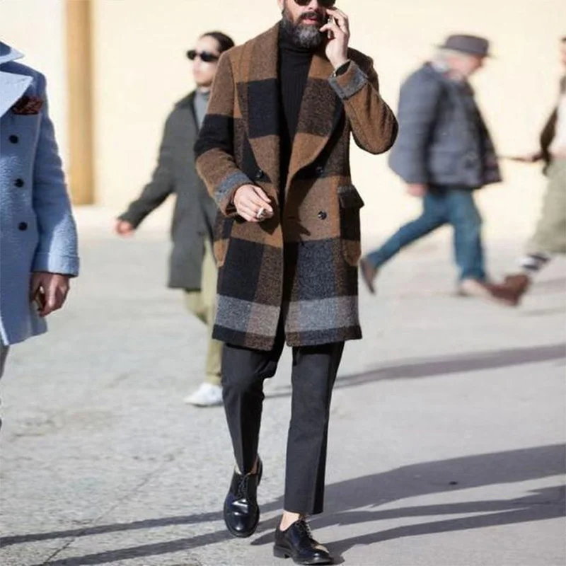 Men's mid-length buttoned woolen coat