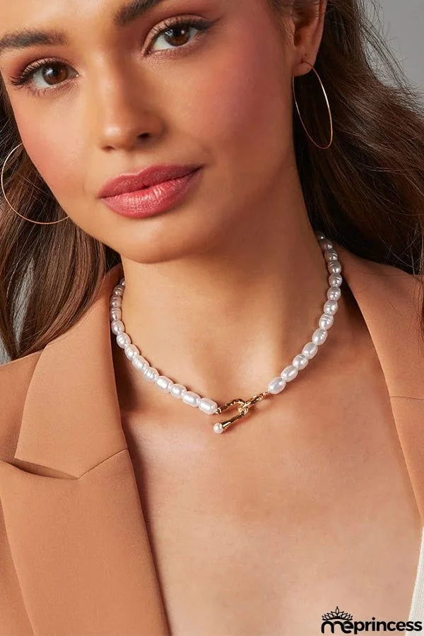Baroque Pearl Necklace