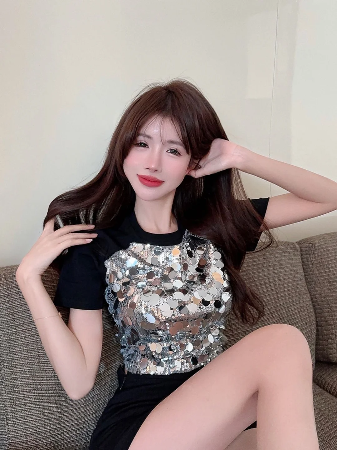 Uaang New Sexy Sequined Patchwork Crop Top Women's T Shirts Fashion Short Sleeve Round Neck Sequin T-shirt Tees