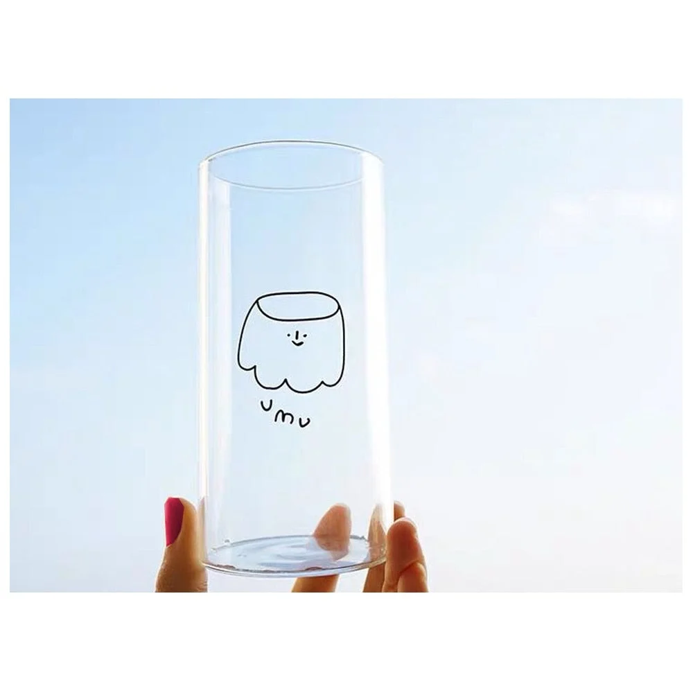 W&G New Simple cartoon pudding printing smile creative milk breakfast heat insulation straw glass cup 2021